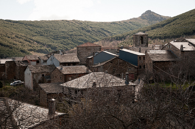 Ruta por los pueblos negros de Guadalajara