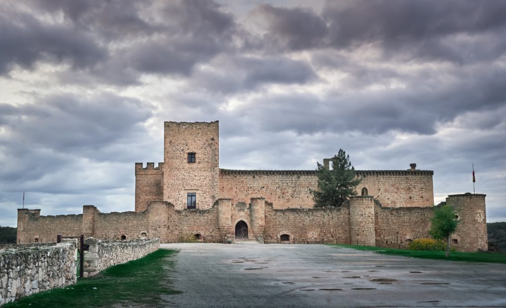 castillo de pedraza segovia