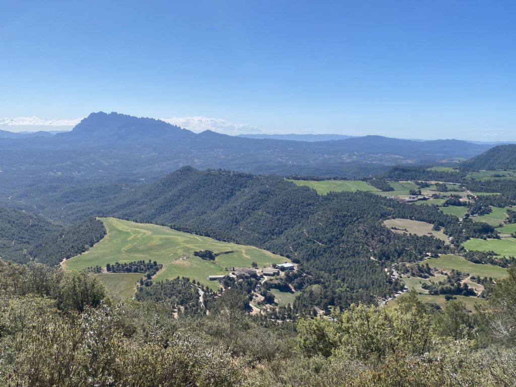 Castellfollit del Boix: Descubre este tesoro del Bages