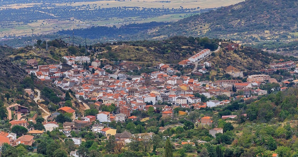 Escapada perfecta a El Real de San Vicente: senderismo, cultura y relax