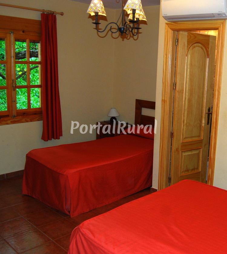 Foto 4 de Hostal La Noguera