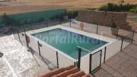 PISCINA CON JACUZZI