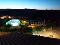 Piscina y terraza