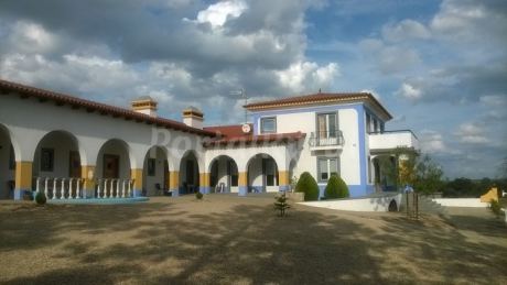 Casa De Besteiros