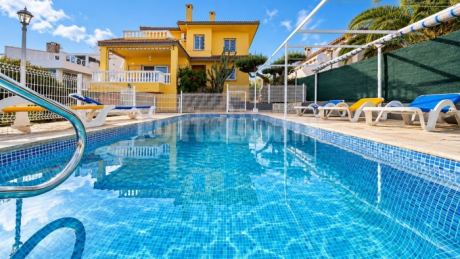 Villa Amador
