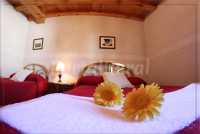 Dormitorio con 2 camas