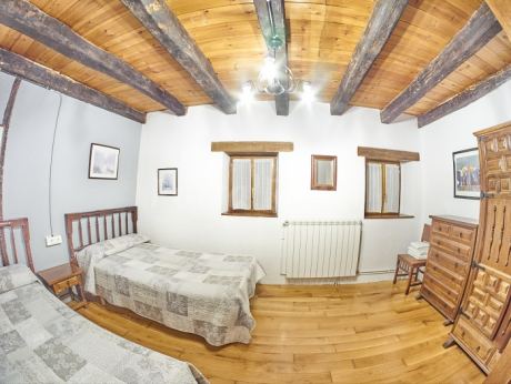 Mª Roncesvalles
