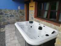 Jacuzzi exterior privado casa Peña Santa