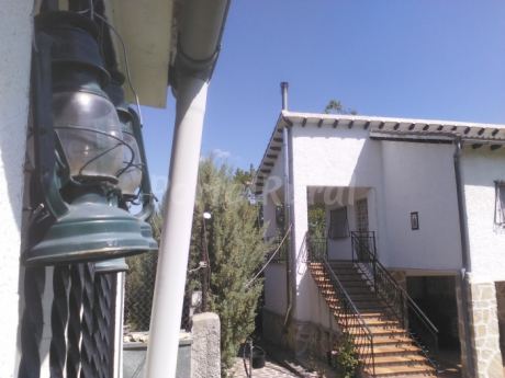Chalet De 4 Habitaciones Con Jardín Y Acceso A Río