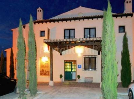Hotel Y Apartamentos La Casa Rural