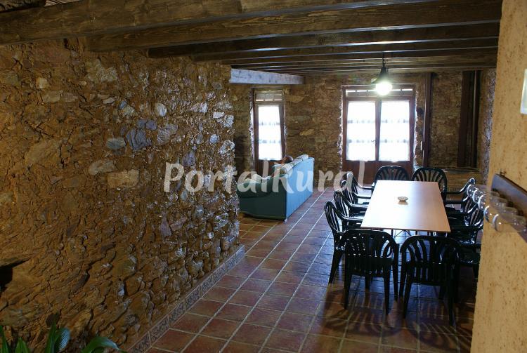 Foto 3 de Casa Rural  Completa