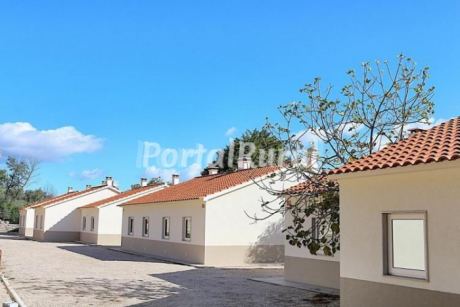 Casas De Alpedrinha